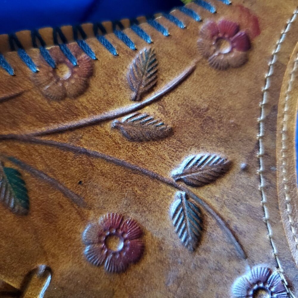 Handwoven Brown Leather Tote Bag with Floral Carving - Picture 5 of 10